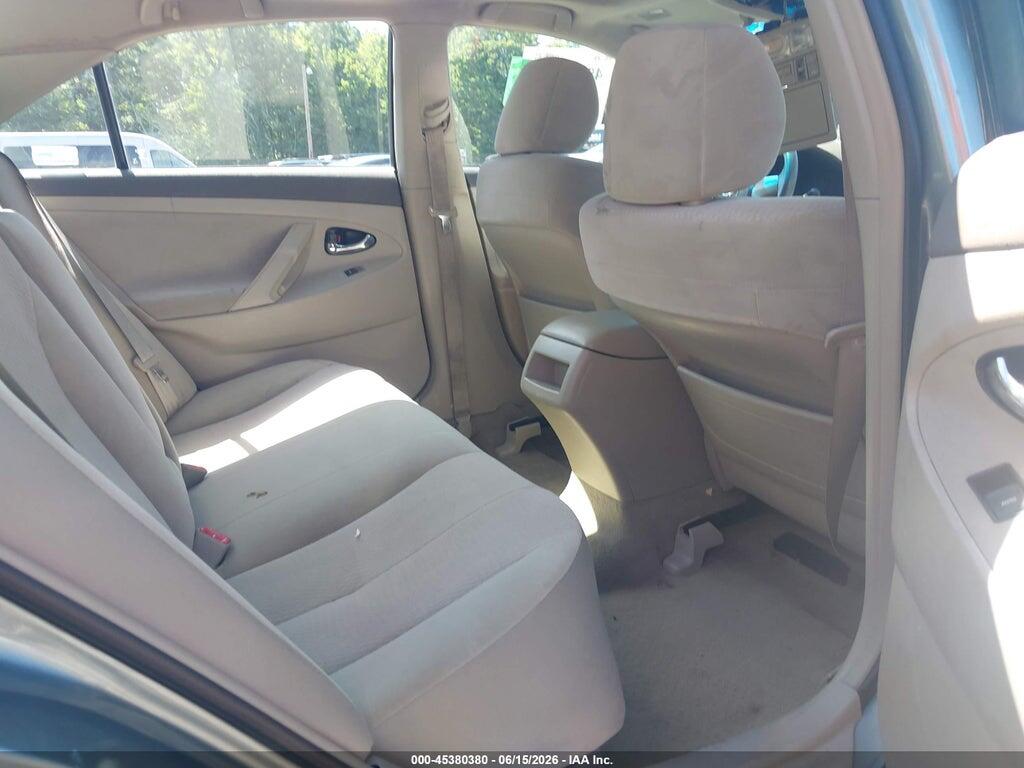 4T1BF3EK9BU595960 2011 TOYOTA CAMRY photo no. 8