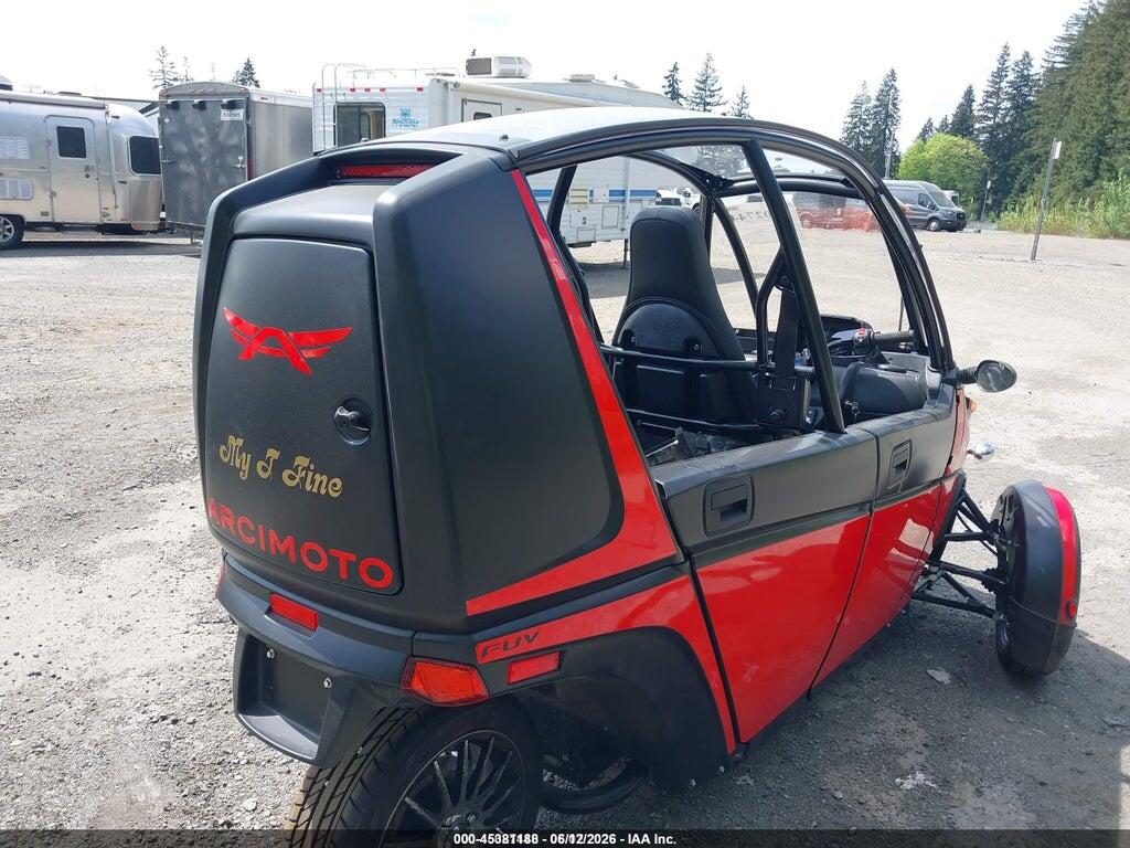 7F7ATR314PER00006 2023 ARCIMOTO FUV photo no. 4