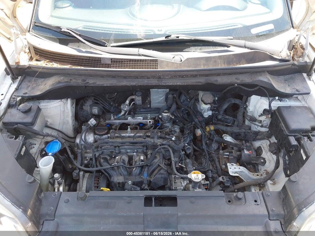 KNDJX3AA0J7592145 2018 KIA SOUL photo no. 10