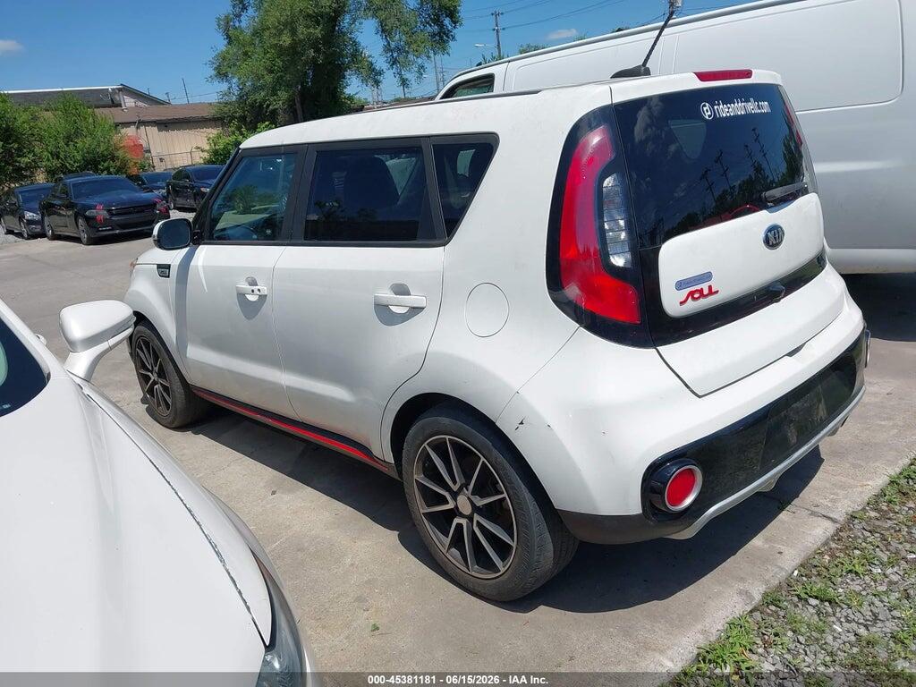 KNDJX3AA0J7592145 2018 KIA SOUL photo no. 3
