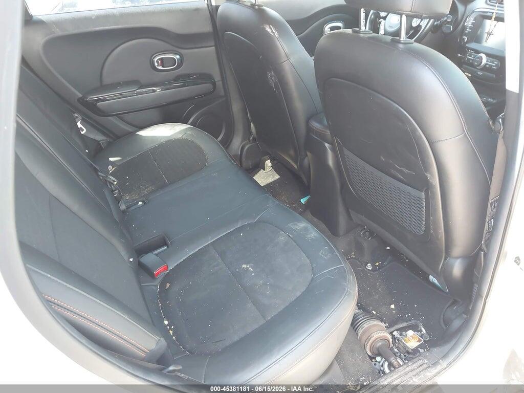KNDJX3AA0J7592145 2018 KIA SOUL photo no. 8