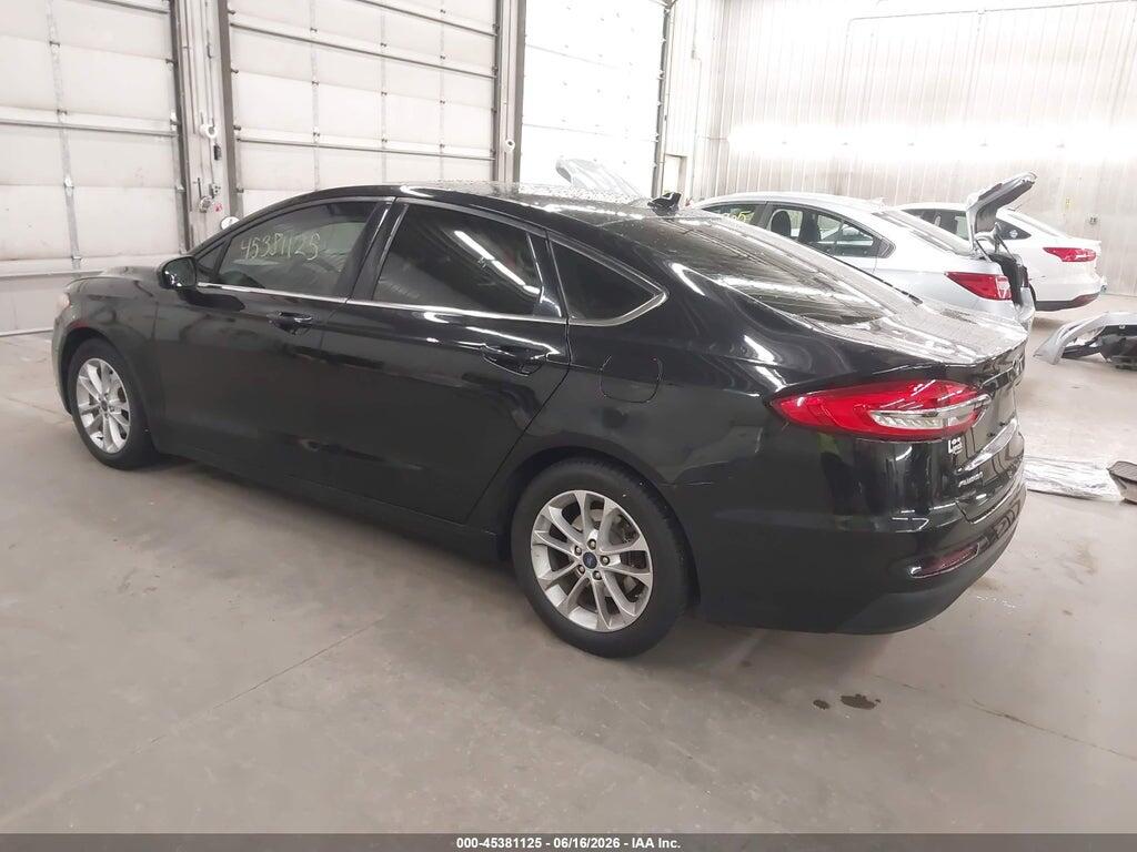 3FA6P0HD2KR102633 2019 FORD FUSION photo no. 3