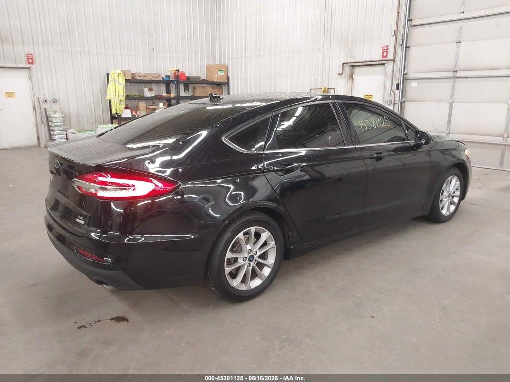 3FA6P0HD2KR102633 2019 FORD FUSION photo no. 4
