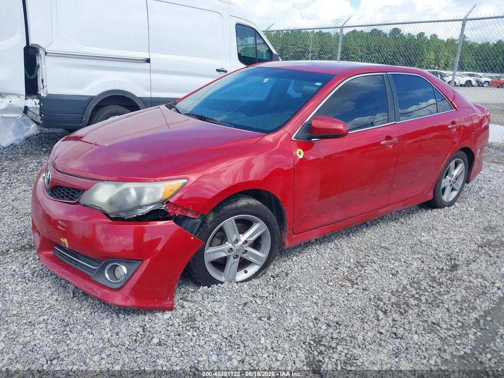 4T1BF1FK9EU738915 2014 TOYOTA CAMRY photo no. 2
