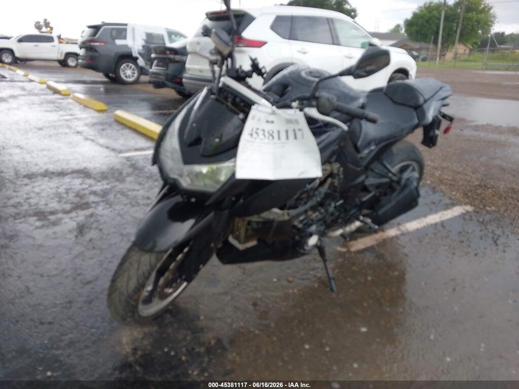 JKAZRCD17BA019864 2011 KAWASAKI ZR1000 photo no. 2