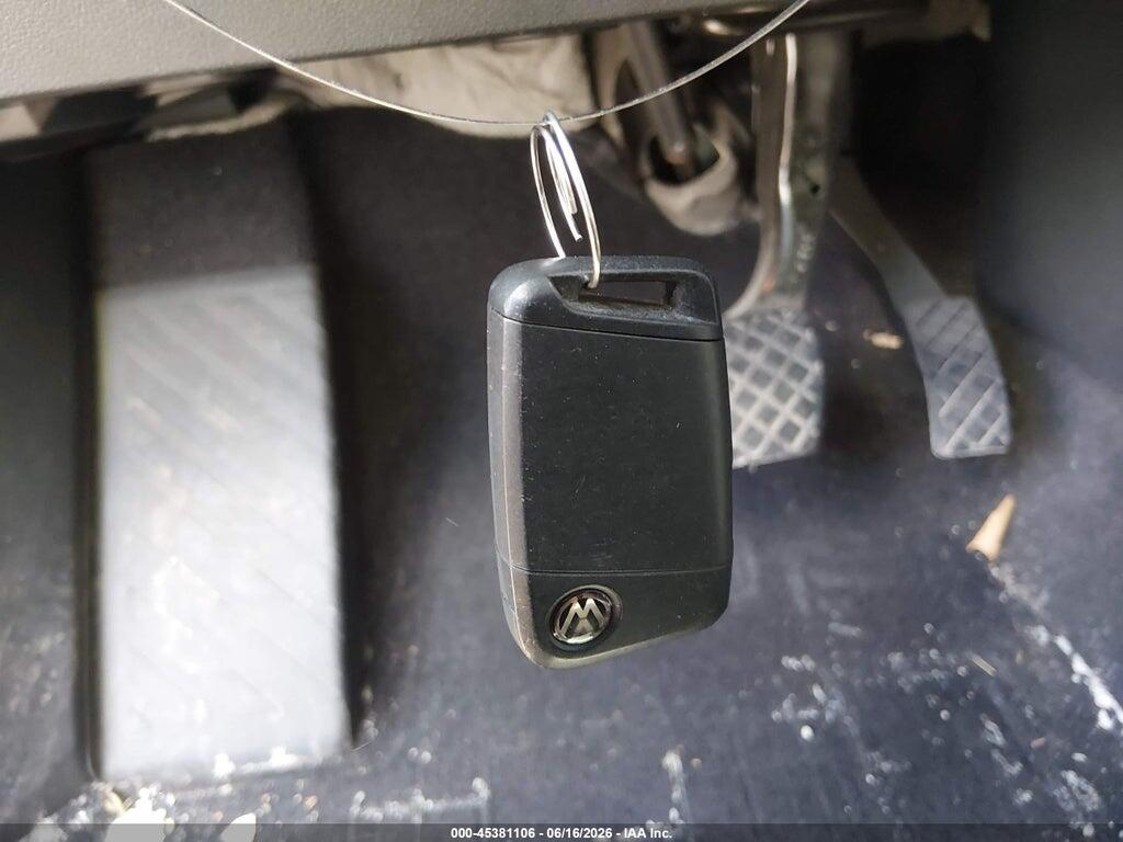 1V2KR2CA1JC532015 2018 VOLKSWAGEN ATLAS photo no. 11