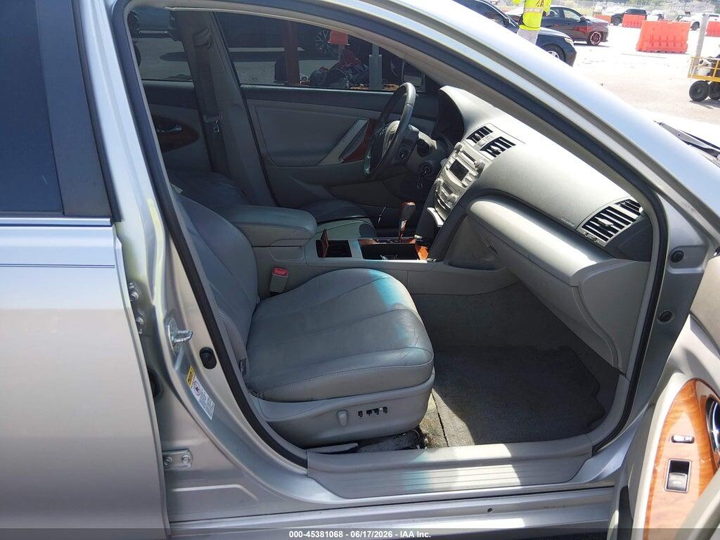 4T4BF3EK1BR117280 2011 TOYOTA CAMRY photo no. 5
