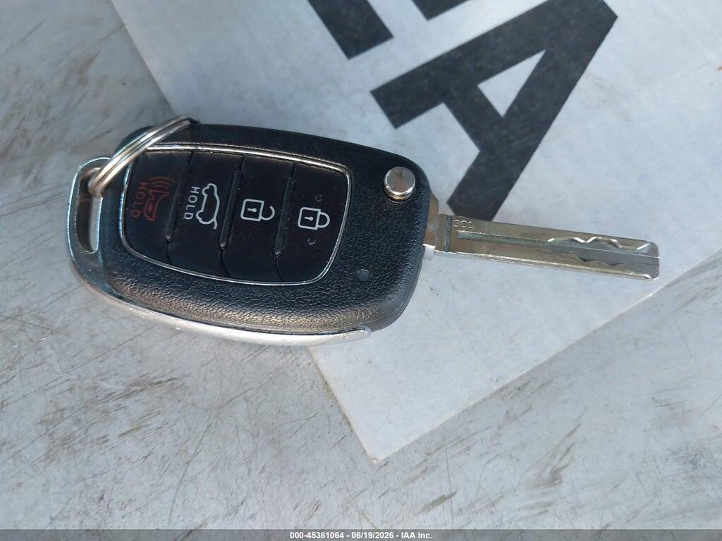 KM8J3CA44GU088760 2016 HYUNDAI TUCSON photo no. 11