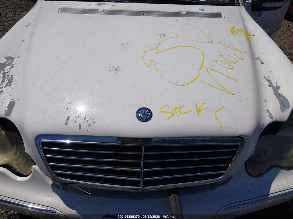 WDBRF61J74E016994 2004 MERCEDES-BENZ C 240 photo no. 10