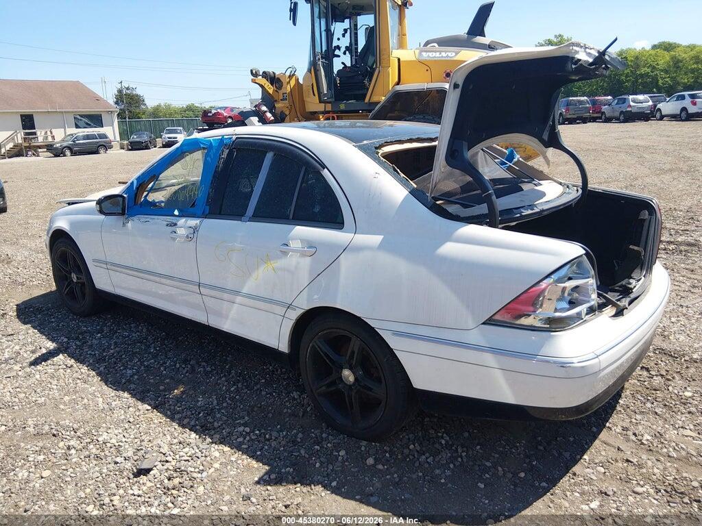 WDBRF61J74E016994 2004 MERCEDES-BENZ C 240 photo no. 3