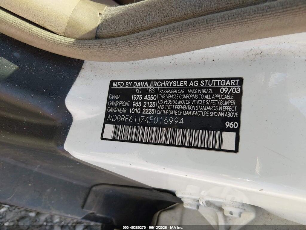WDBRF61J74E016994 2004 MERCEDES-BENZ C 240 photo no. 9