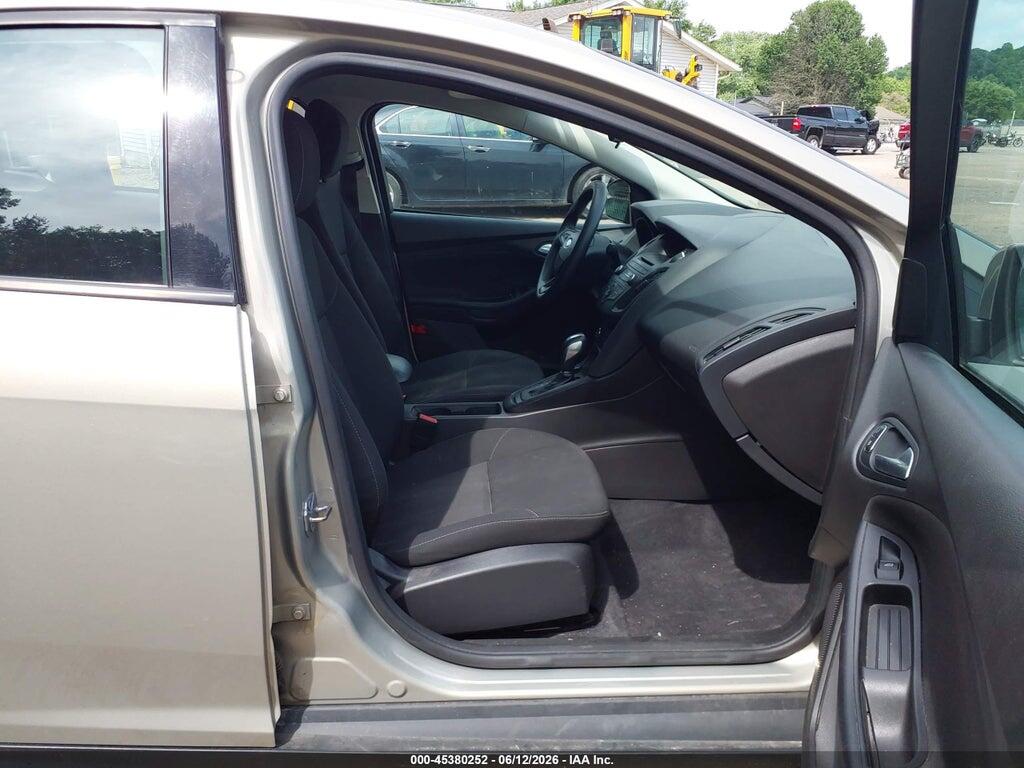 1FADP3F26GL343370 2016 FORD FOCUS photo no. 5