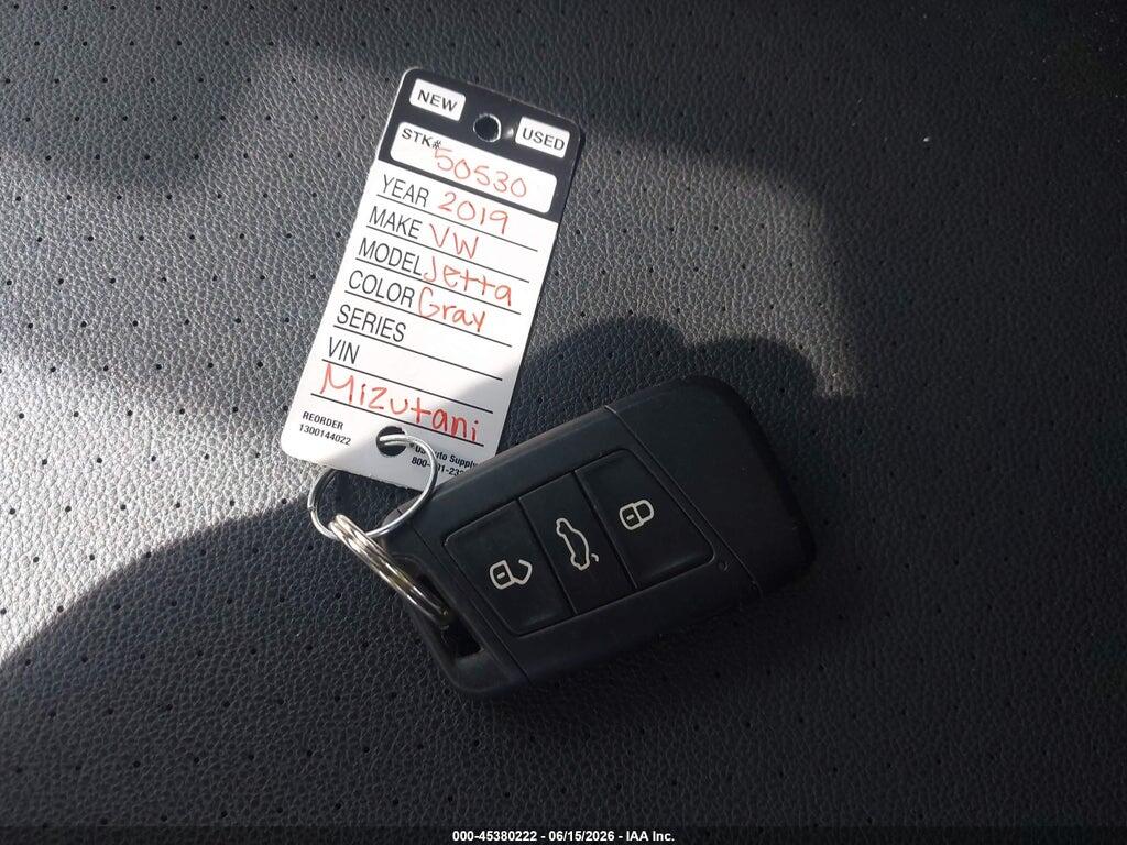 3VWE57BU8KM102207 2019 VOLKSWAGEN JETTA photo no. 11