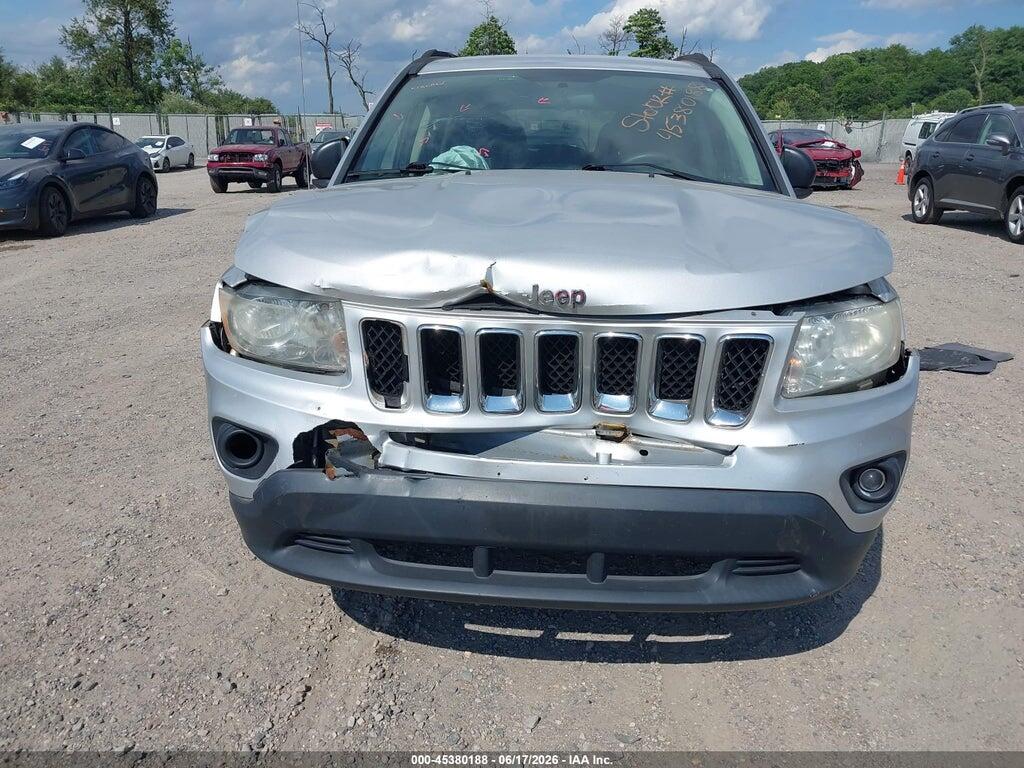 1J4NF1FB5BD193464 2011 JEEP COMPASS photo no. 6