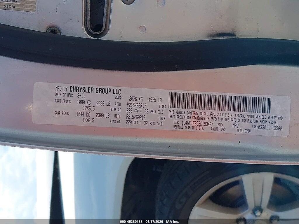 1J4NF1FB5BD193464 2011 JEEP COMPASS photo no. 9