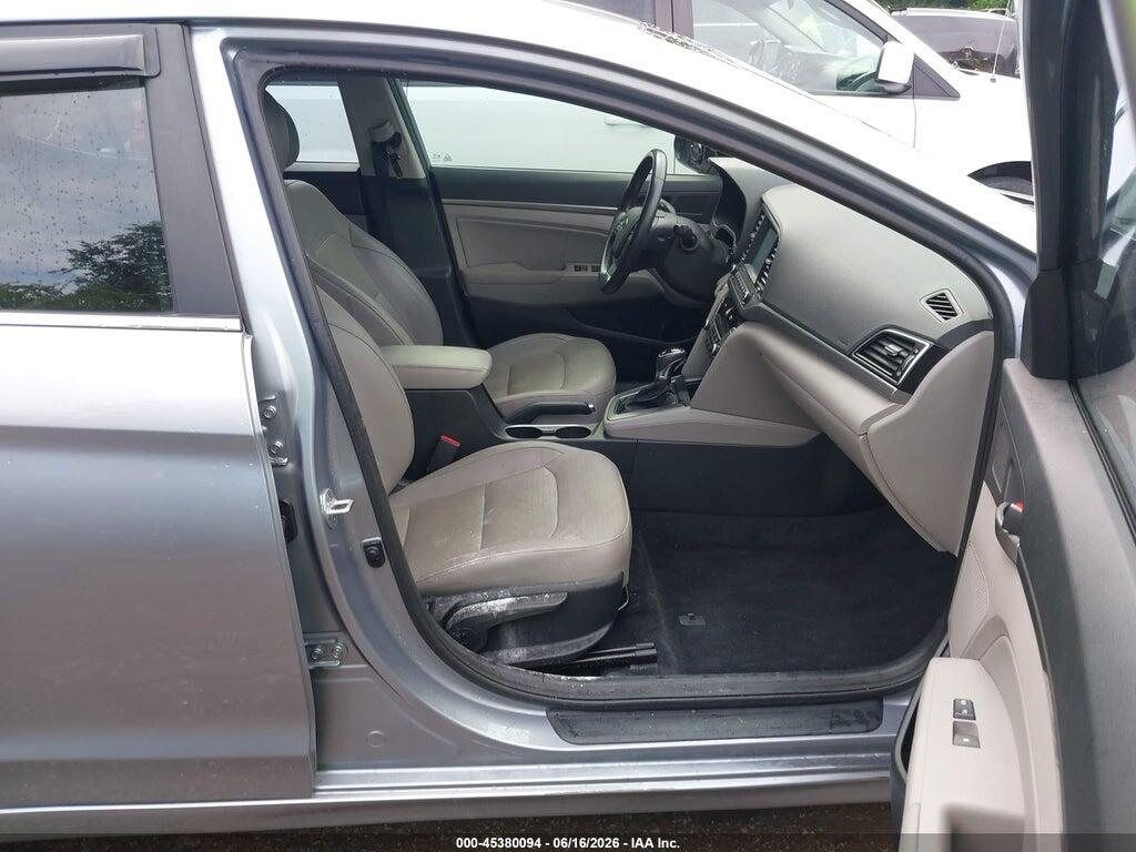 5NPD84LF3HH020663 2017 HYUNDAI ELANTRA photo no. 5