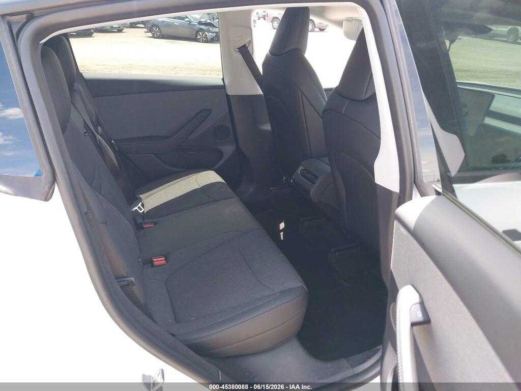 7SAYGDEE1TA641240 2026 TESLA MODEL Y photo no. 8