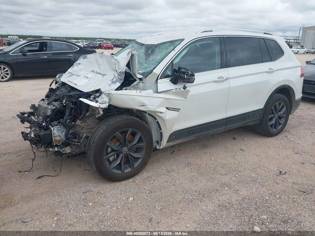 3VV3B7AX0PM088049 2023 VOLKSWAGEN TIGUAN photo no. 2