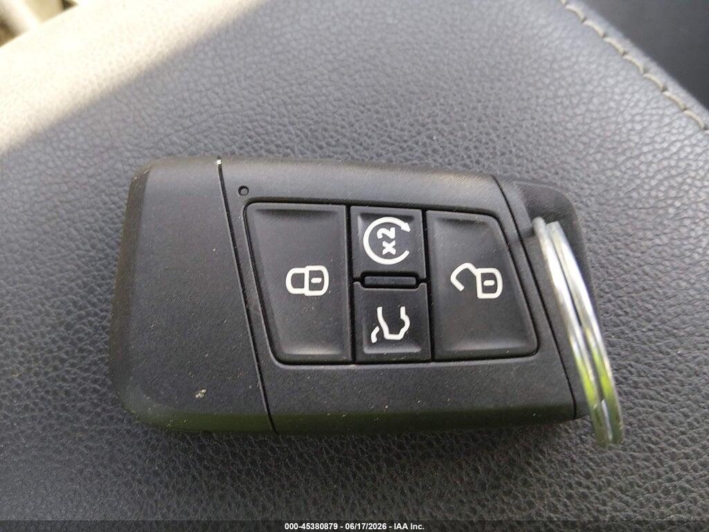 3VV8B7AX1PM086123 2023 VOLKSWAGEN TIGUAN photo no. 11