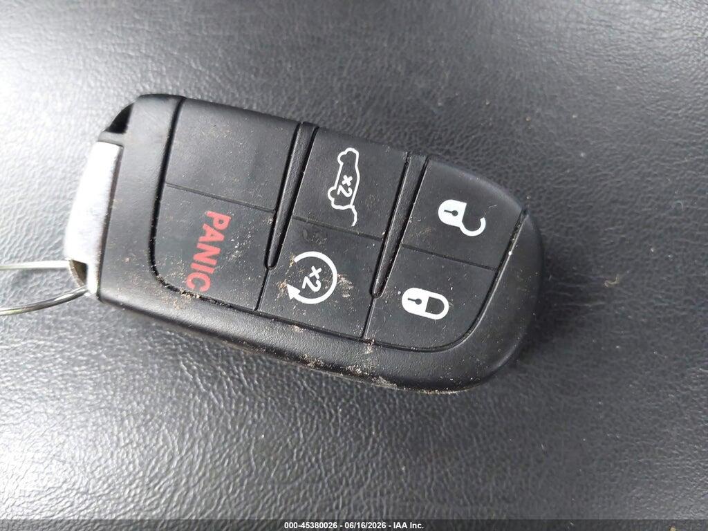 3C4NJDBB8JT393534 2018 JEEP COMPASS photo no. 11