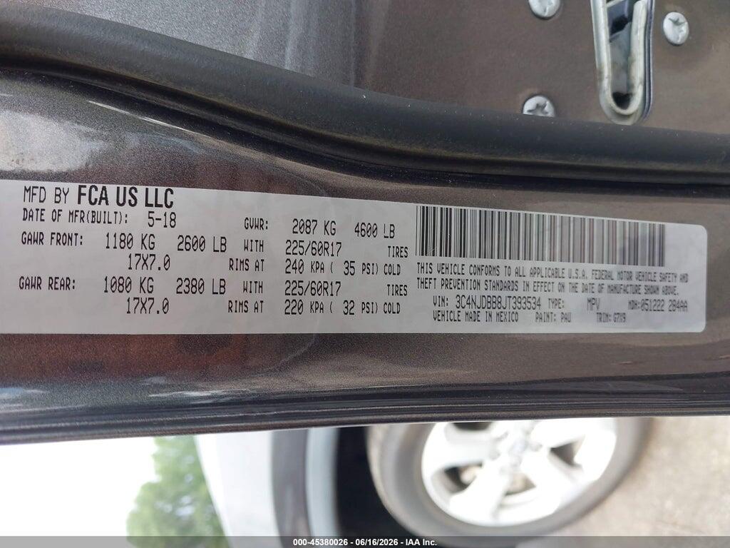 3C4NJDBB8JT393534 2018 JEEP COMPASS photo no. 9