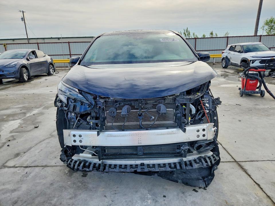 2024 TOYOTA SIENNA WOODLAND EDITION — Фото 5 из 14