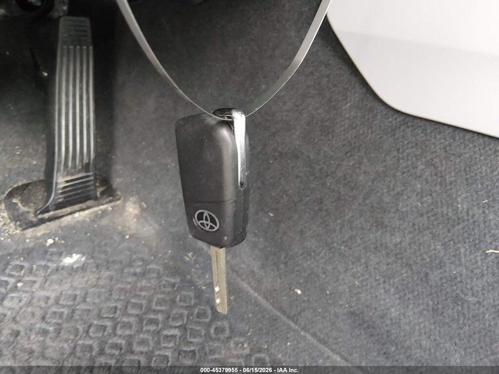 4T1C11BK9NU064497 2022 TOYOTA CAMRY photo no. 11