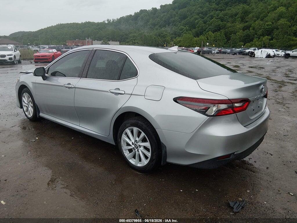 4T1C11BK9NU064497 2022 TOYOTA CAMRY photo no. 3