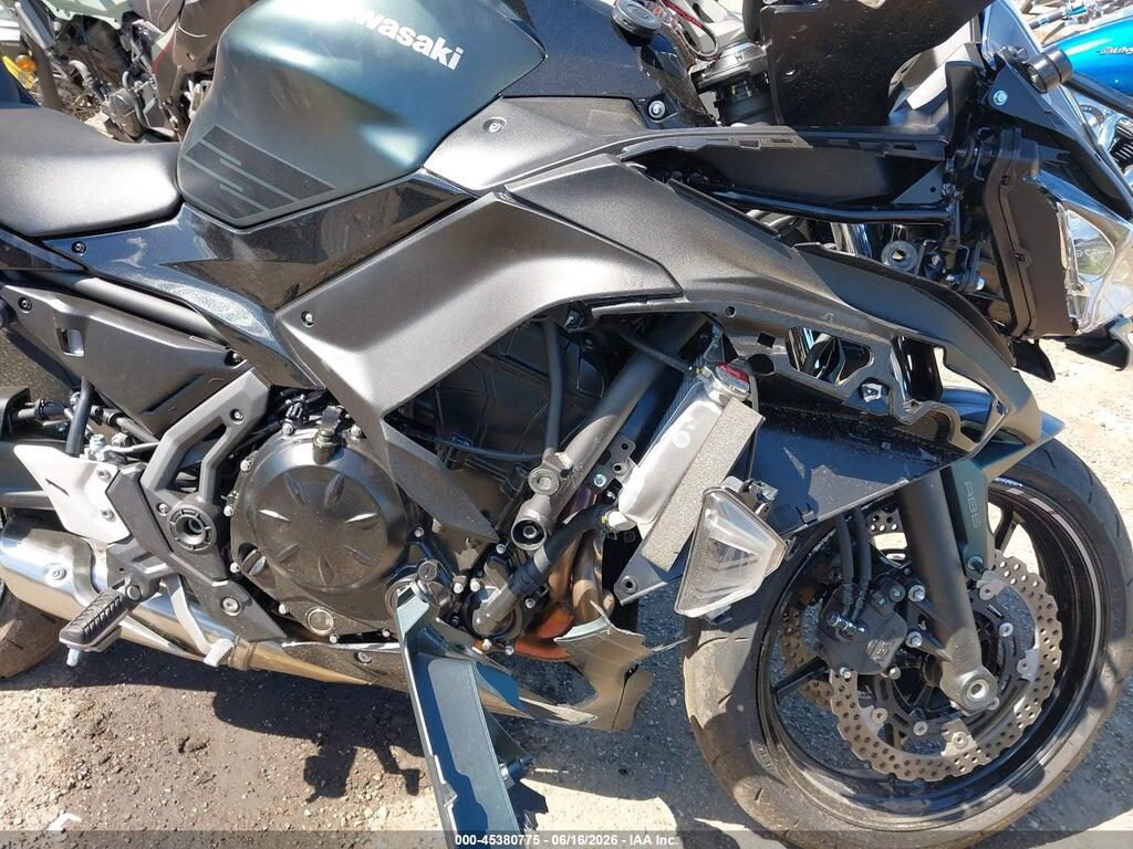 ML5EXEP18SDAD7332 2025 KAWASAKI EX650 photo no. 8