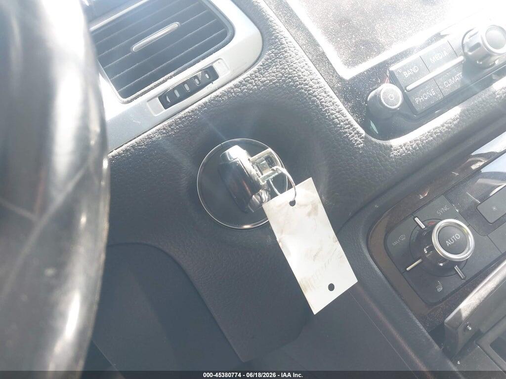 WVGEP9BP4DD012209 2013 VOLKSWAGEN TOUAREG photo no. 11