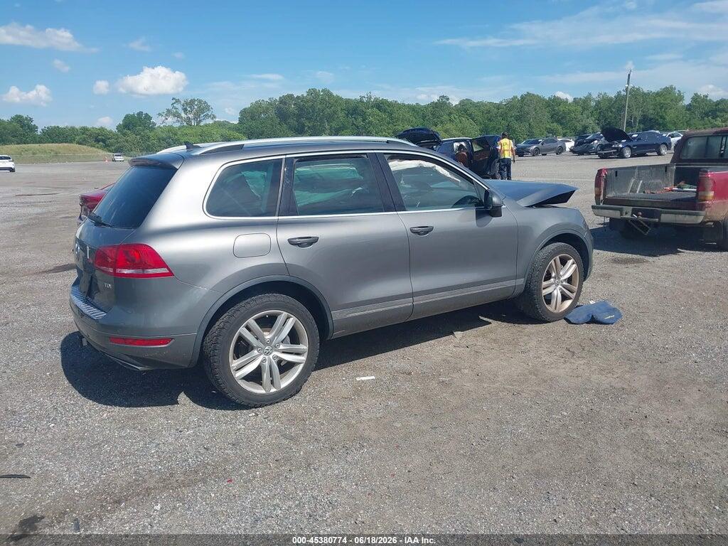 WVGEP9BP4DD012209 2013 VOLKSWAGEN TOUAREG photo no. 4