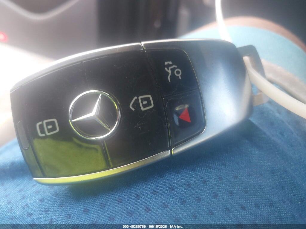 WDDZF4KB6JA432900 2018 MERCEDES-BENZ E 300 photo no. 11