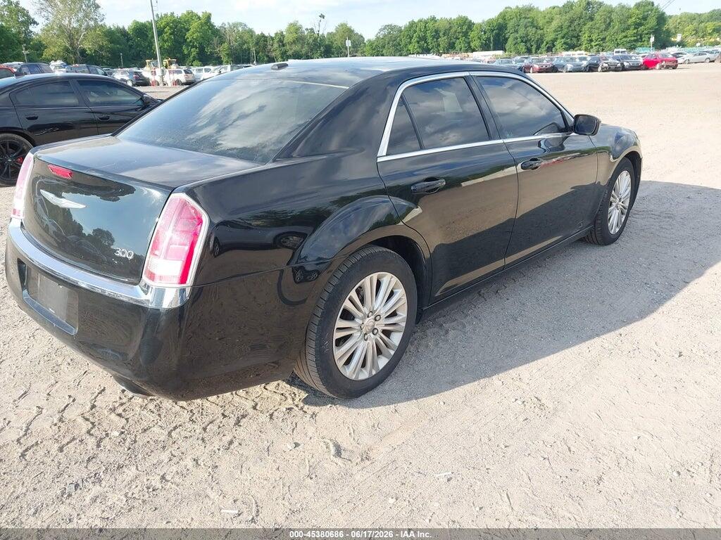 2C3CCARG4DH528088 2013 CHRYSLER 300 photo no. 4