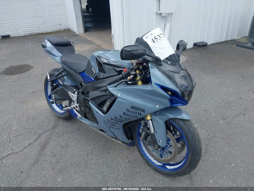 JS1GR7MA8C2102228 2012 SUZUKI GSX750 photo no. 1