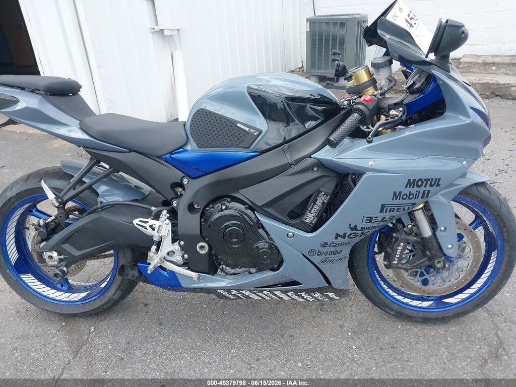 JS1GR7MA8C2102228 2012 SUZUKI GSX750 photo no. 8