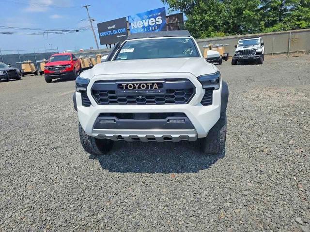 3TYLF5LN9RT005048 2024 TOYOTA TACOMA photo no. 5
