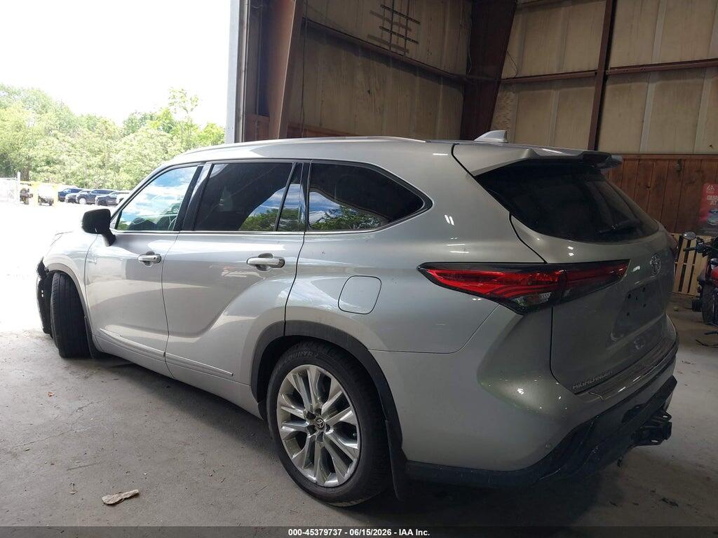 5TDDZRBH2MS551404 2021 TOYOTA HIGHLANDER photo no. 3