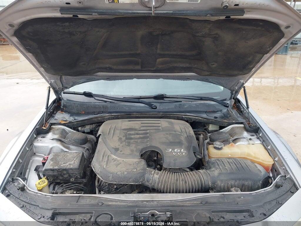 2C3CCAEG2GH190121 2016 CHRYSLER 300C photo no. 10