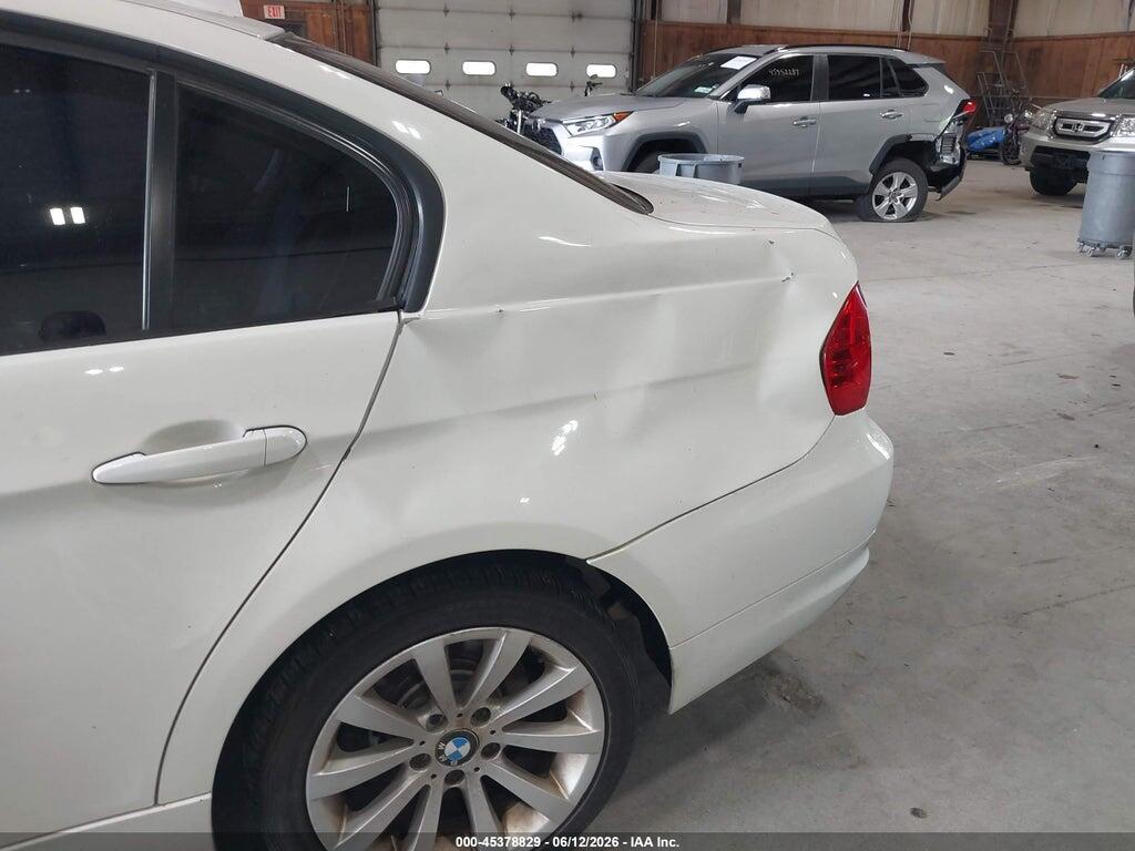 WBAPK7C53BA463883 2011 BMW 328I photo no. 6