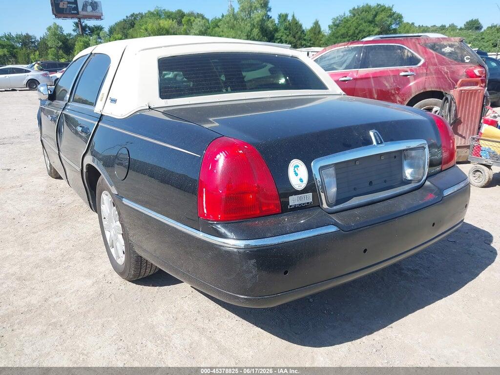 2LNBL8CVXBX751788 2011 LINCOLN TOWN CAR photo no. 3