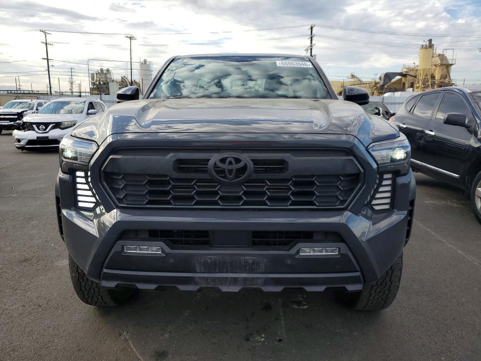 2024 TOYOTA TACOMA TRD OFF-ROAD — Фото 5 из 12