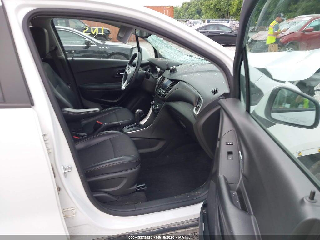 KL7CJPSM7NB534947 2022 CHEVROLET TRAX photo no. 5