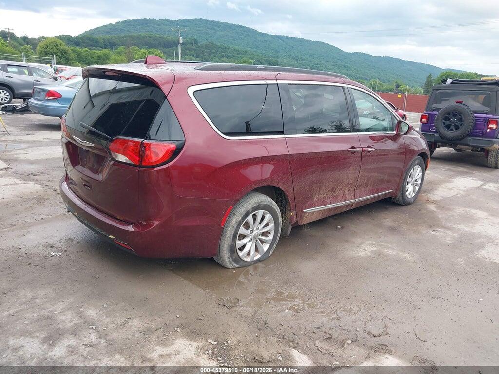 2C4RC1BG4HR733832 2017 CHRYSLER PACIFICA photo no. 4