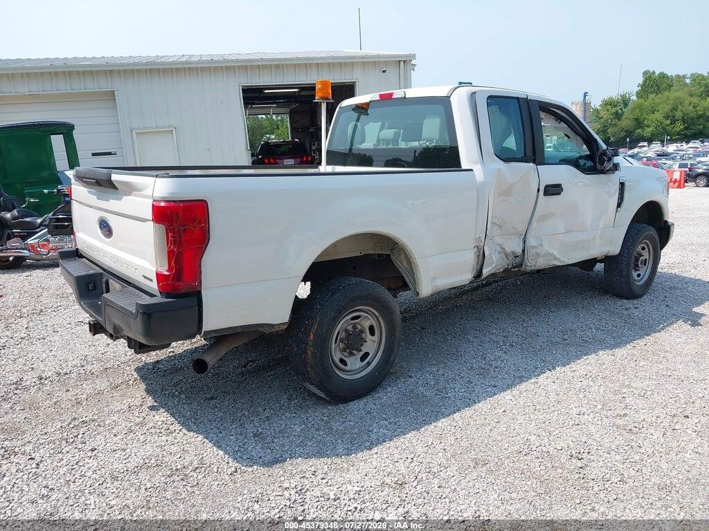 1FT7X2B62HED20121 2017 FORD F-250 photo no. 4