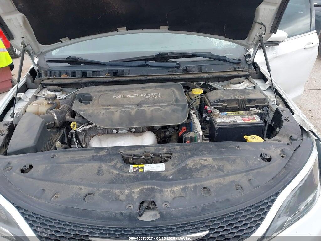 1C3CCCAB7GN103018 2016 CHRYSLER 200 photo no. 10
