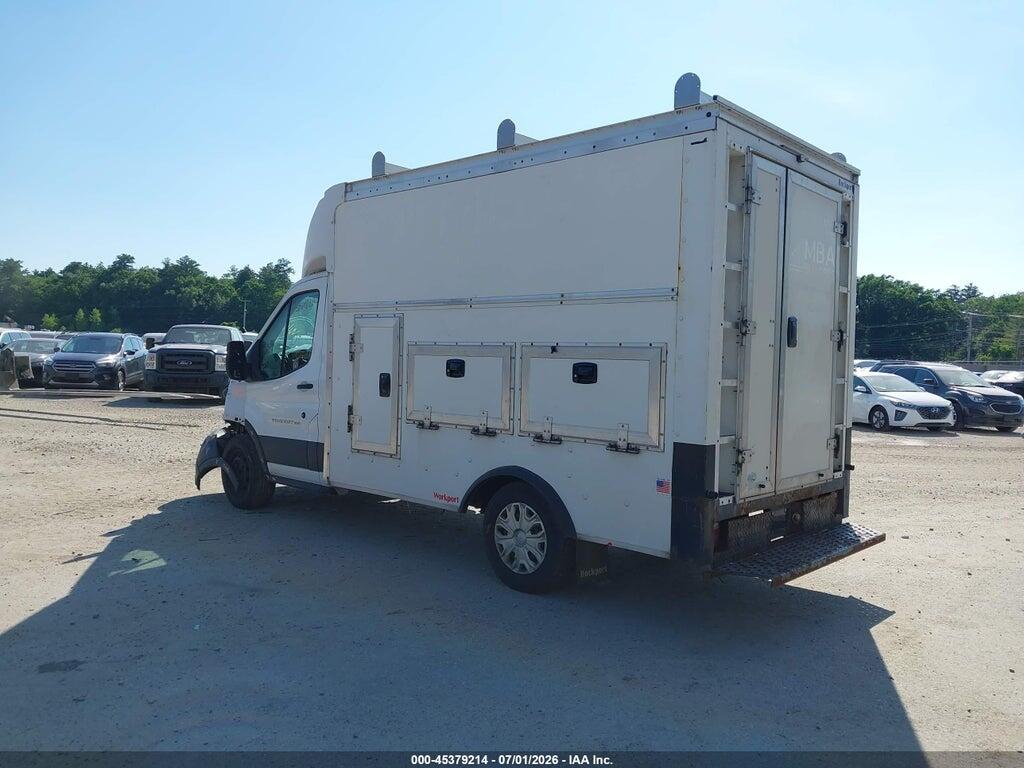 1FDBW5PMXJKB53600 2018 FORD TRANSIT-350 CUTAWAY photo no. 3