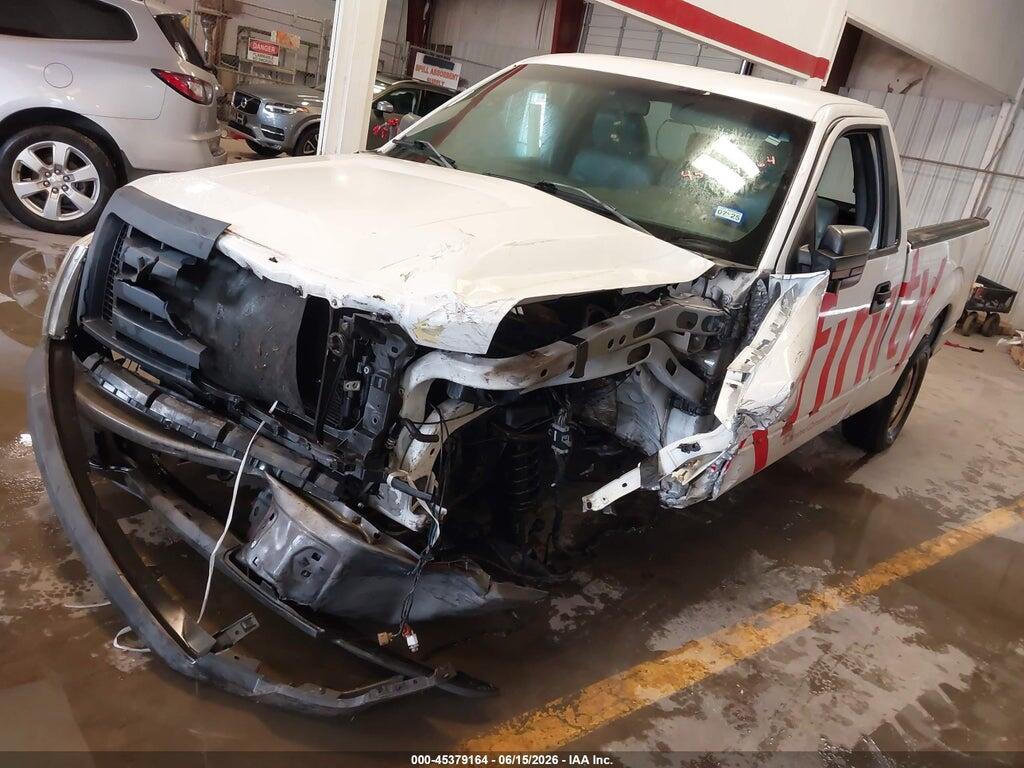 1FTMF1CM4BFD15842 2011 FORD F-150 photo no. 2