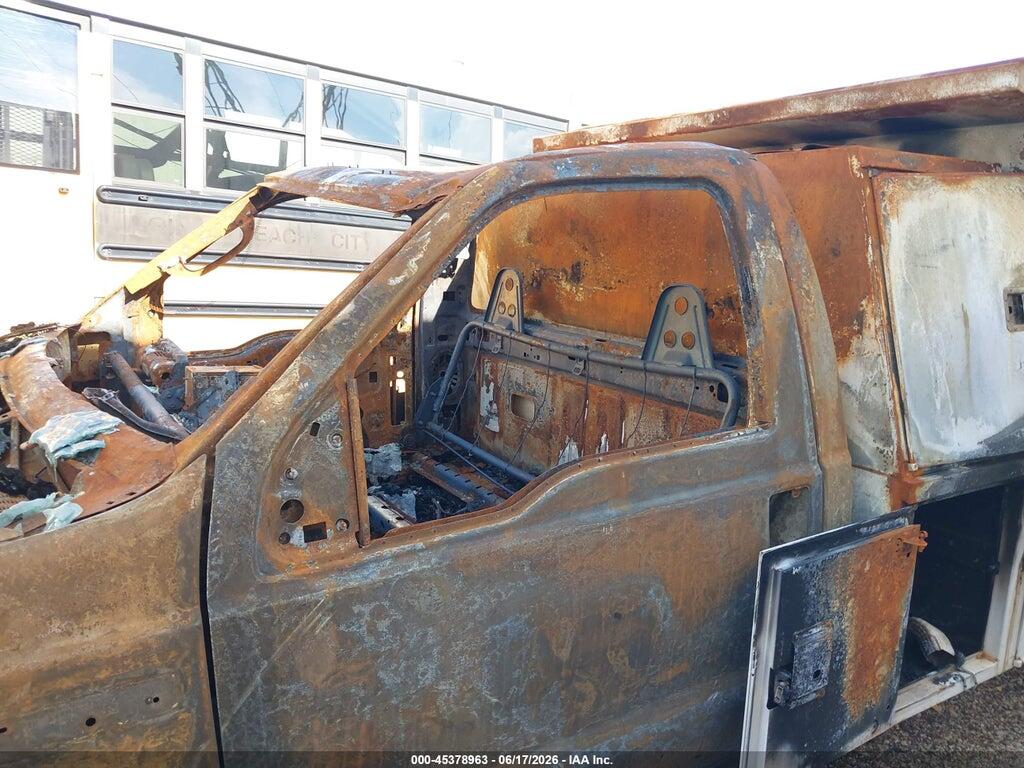 1FDXF47P35EB33154 2005 FORD F-450 photo no. 11