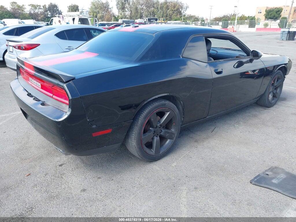 2C3CDYAG4CH243861 2012 DODGE CHALLENGER photo no. 4