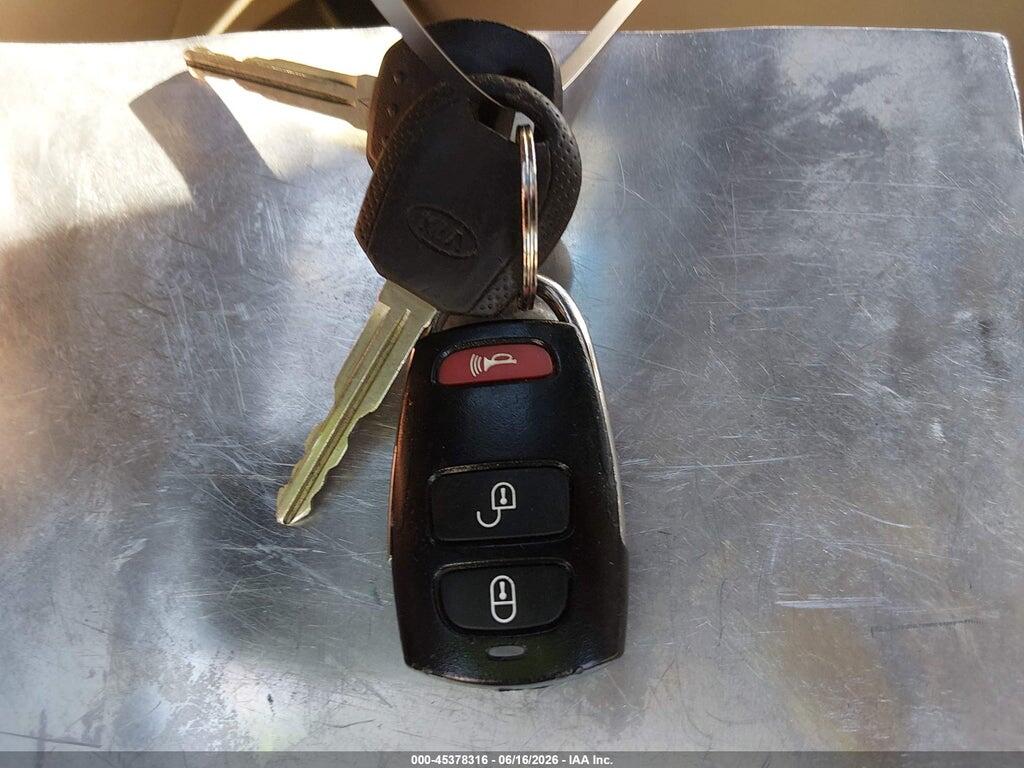 KNDMB233176154267 2007 KIA SEDONA photo no. 11